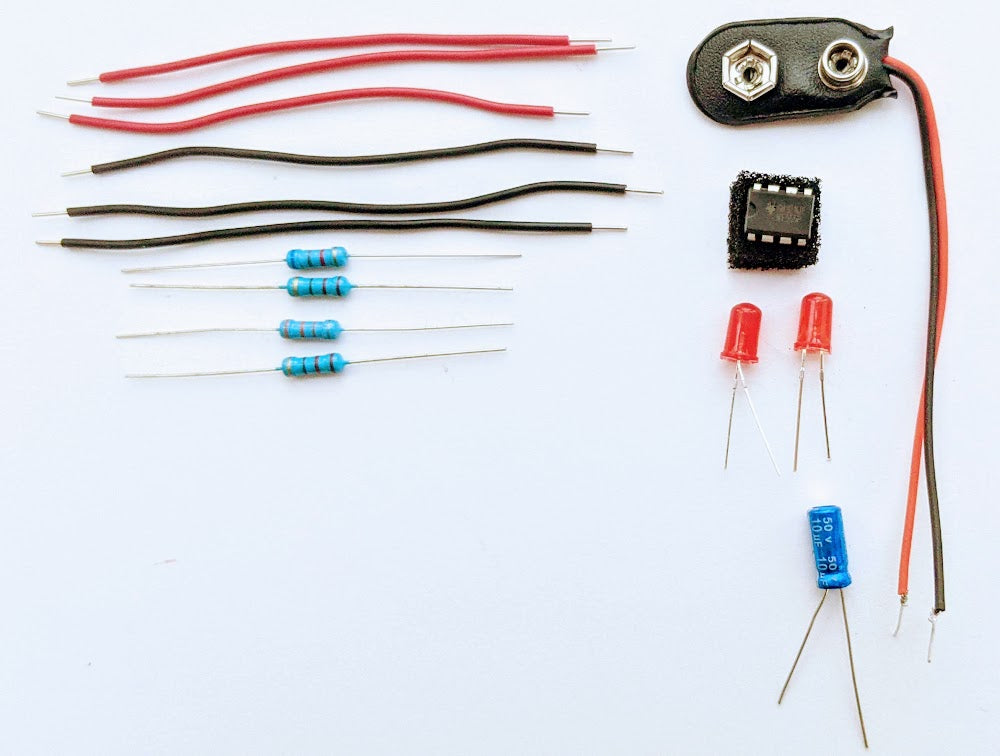 MC1-17 * * Mr Circuit Science * * Experiment Kit "Railroad Lights Circuit"  This low-cost science/electronics experiment is convenient, easy to use, and exciting.